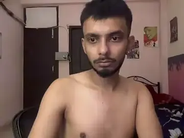 Stripchat Live Sex Cam of CutieDickBoiii