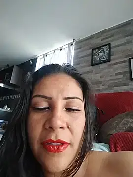 Stripchat Private Sex Chat of KittyHoleshot87