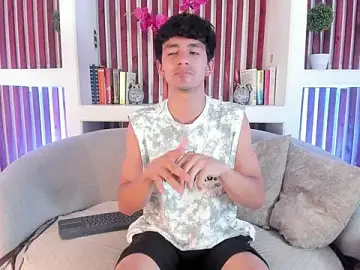Stripchat Free Live Porn of Axel_Draven