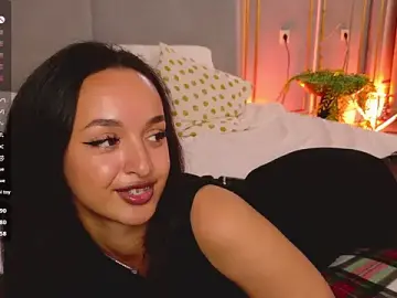 Stripchat Free Live Porn of Lolly_Neal