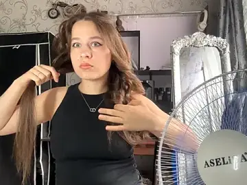 Stripchat Live Sex of KathyrnEdmison