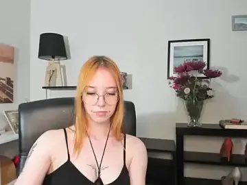 Stripchat Nude Webcam of foxSonya