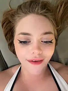 Stripchat Sex Cam of DanySteysi