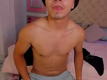 Stripchat Live Porn of Alexis_Saray