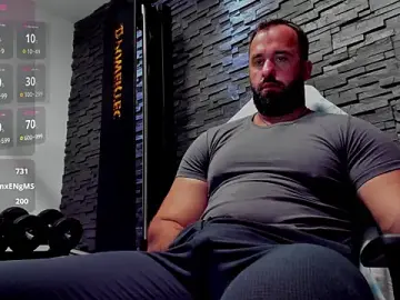Stripchat Live Sex Cam of David_Big_Daddy