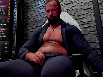 Stripchat Adult Video Chat of David_Big_Daddy