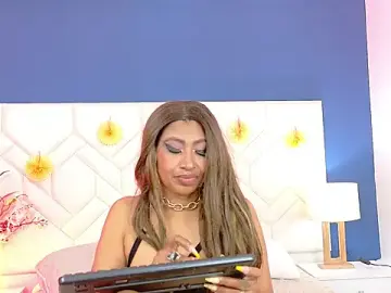 Stripchat Live Sex Cam of Kiara_Parker_