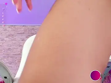 Stripchat Watch Live Sex Cams of adara_le
