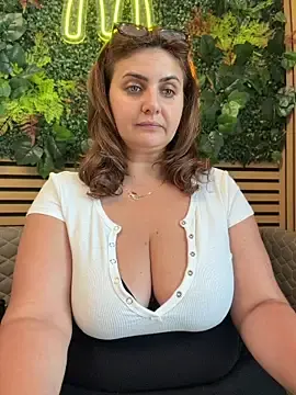 Stripchat Sex Cam of AnneKane