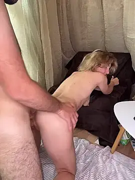 Stripchat Watch Live Sex Cams of Lovebackground