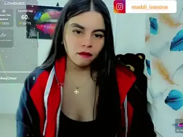 Stripchat Live Sex Cam of maddison_ivannova