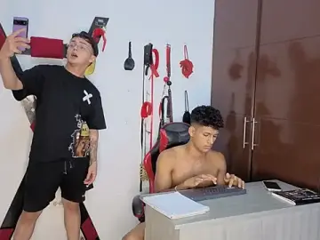 Stripchat Free Porn Cam of Nicolas_AthleticBoy