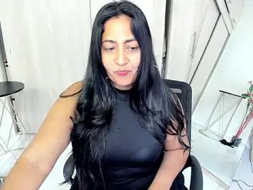 Stripchat Watch Live Sex Cams of Adele_Sweett