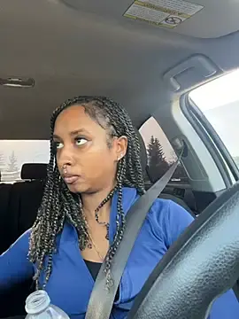 Stripchat Free Porn Cam of Your_Paris