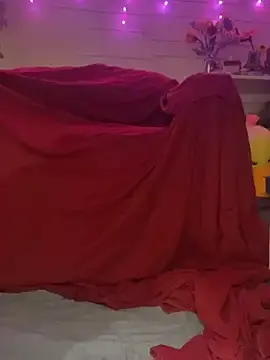 Stripchat Live Sex Cam of TrenaAnne