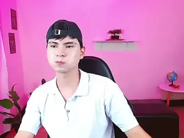 Stripchat Live Porn of jay_cum18