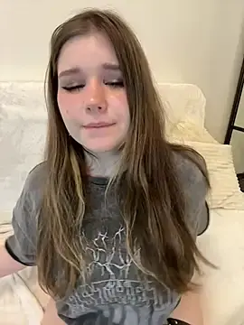 Stripchat Live Sex of PumaShyXD