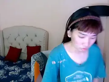 Stripchat Adult Webcams of ShantalFoxxy_