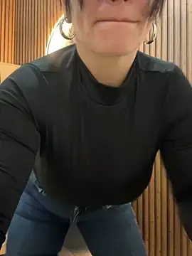 Stripchat Private Sex Chat of Dr_Nathalia_28