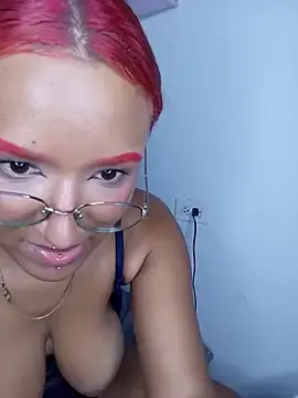 Stripchat Best Webcam of Lucero_777