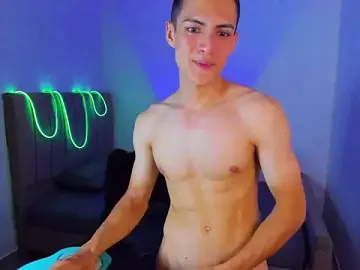 Stripchat Best live sex cam show of Matiius18