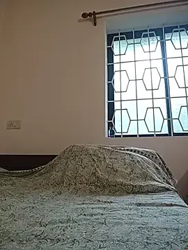 Stripchat Adult Webcam of NakedMILFx