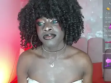 Stripchat Sex Cam of puca_ebony