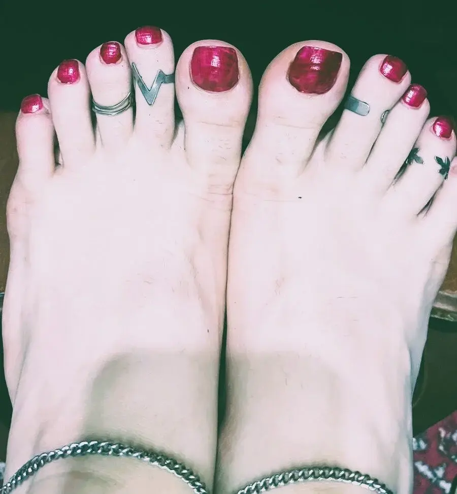 feetqueens