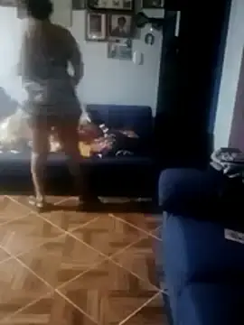 Stripchat Adult Webcam of sexymomsn