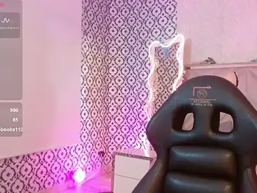 Stripchat Free Porn Cam of Issa_tay1