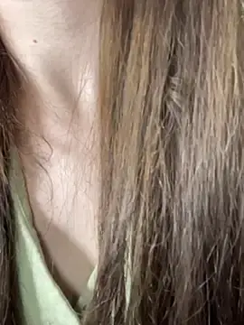 Stripchat Best live sex cam show of CurlyLara