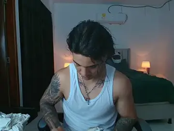 Stripchat Live Sex Cam of Mrbig_maximo