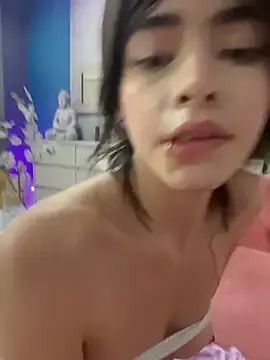 Stripchat Live Porn of CuteLilAngelXXX