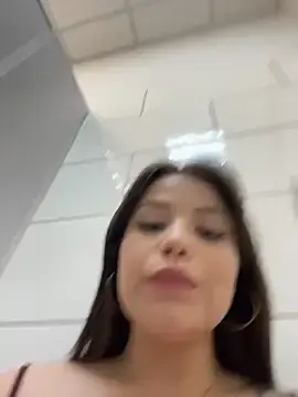 Stripchat Nude Webcam of Chloe__Moon