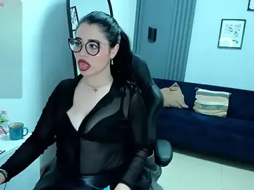Stripchat Free Porn Cam of Dakhota_Rouge