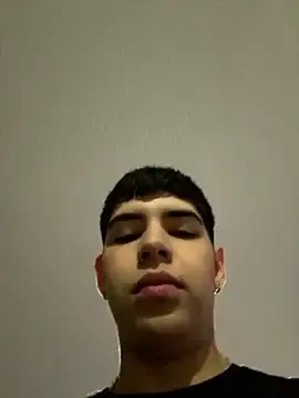 Stripchat Adult Video Chat of Johan_fire