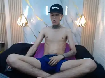 Stripchat Best Webcam of benjamin_anthony
