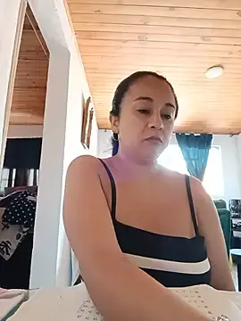 Stripchat Free Porn Cam of _Dr-Luna_1
