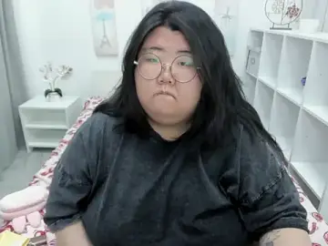 Stripchat Sex Chat of Nadine_asian