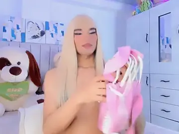 Stripchat Free Porn Cam of baby_cleo_