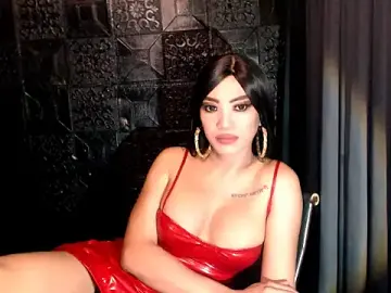 Stripchat Adult Webcam of ASIANHOTTIE_69