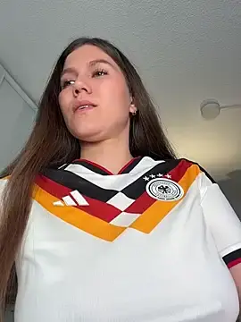 Stripchat Nude Webcam of AmelieLaurent_