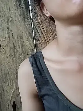 Stripchat Nude Webcam of bonnie-00
