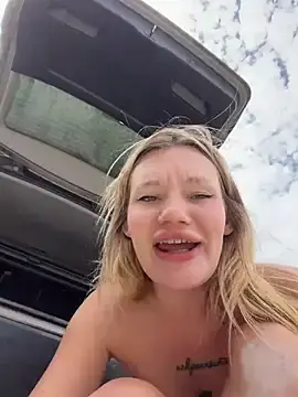 Stripchat Free Porn Cam of justmilaa