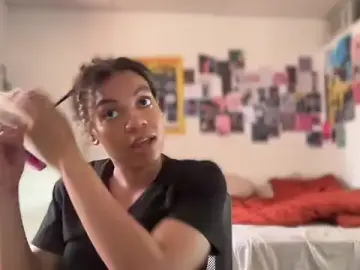 Stripchat Best live sex cam show of zahrabliss