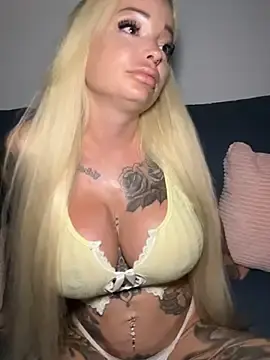 Stripchat Best Webcam of shortybig_official