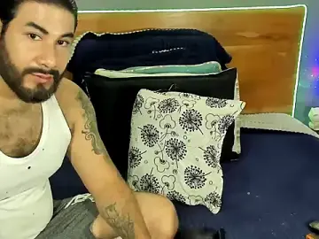 Stripchat Live Sex Cam of Prometeo-grizzly