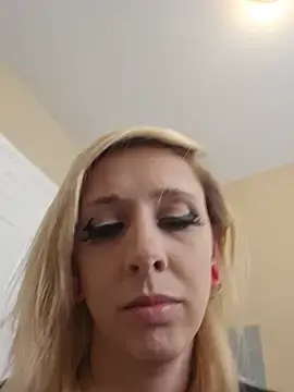Stripchat Free Porn Cam of AmethystFoxx