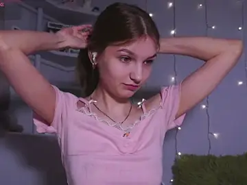 Stripchat Sex Cam of OpsiBoobsi