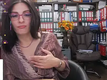 Stripchat Sex Cam of classyladyrellax